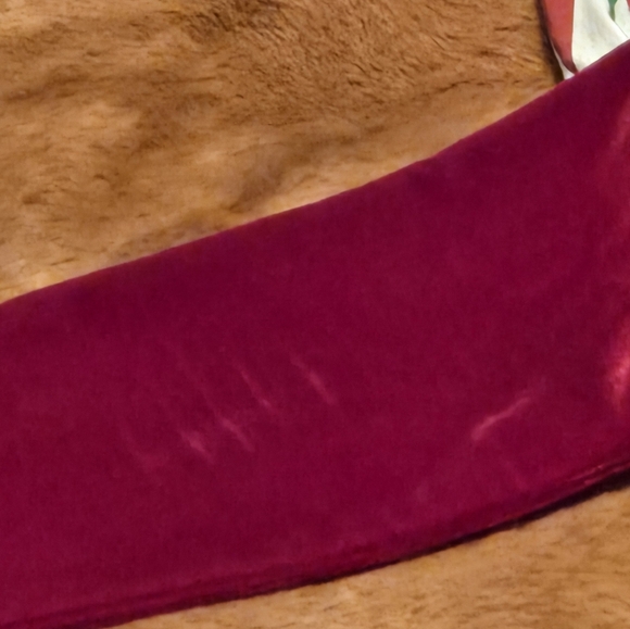 Pinup Girl Clothing - Christmas Velvet Harlequin print - Picture 7 of 8